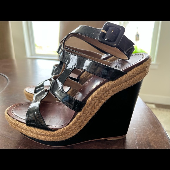 Louboutin Espadrille Patent Wedges - Picture 4 of 5